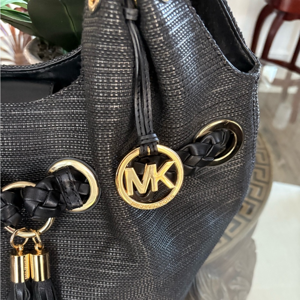 🖤🖤MICHAEL KORS LARGE BLACK BRAIDED LEATHER & SOFT STRAW SHOULDER/TOTE BAG! 🖤🖤 - Picture 6 of 9